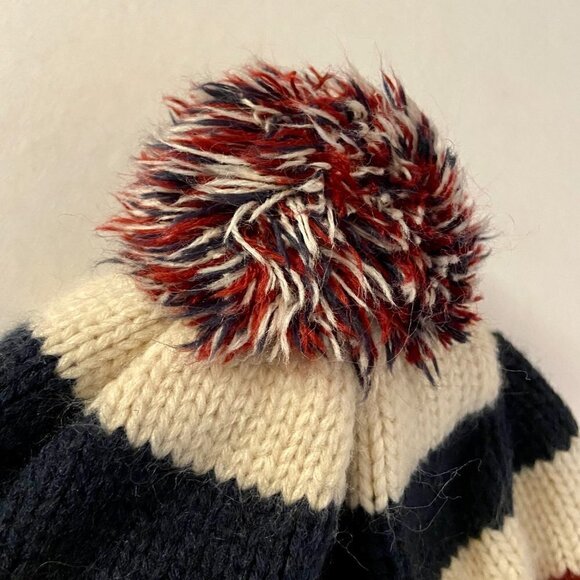 Stars and Stripes knit hat with pom - Picture 4 of 5